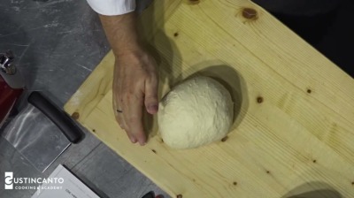 Videocorso: Sulla bocca del forno - I Lievitati